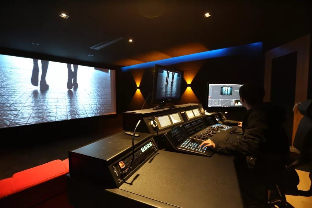 RGBworks Studio用DaVinci Resolve軟件及調(diào)色臺打造多套高端調(diào)色系統(tǒng)和培訓(xùn)中心